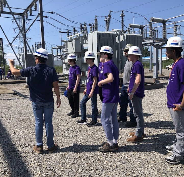 High School students visit a power plant